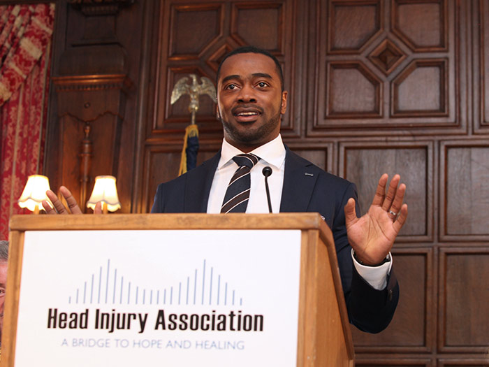 nyitcom-and-celebrity-athletes-team-up-for-head-injury-awareness-box